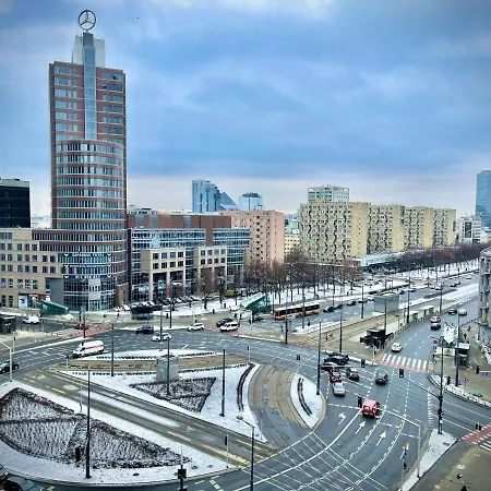 Super Rondo Onz Metro Nowe Wifi 300 Mb/s Aircondition Netflix Spotify * ורשה