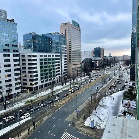 Super Rondo Onz Metro Nowe Wifi 300 Mb/s Aircondition Netflix Spotify ורשה