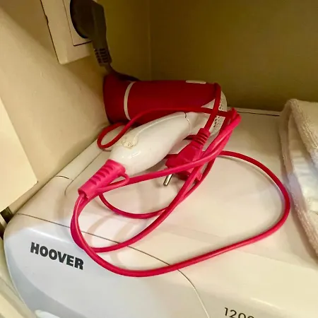 Super Rondo Onz Metro Nowe Wifi 300 Mb/s Aircondition Netflix Spotify * Varšava