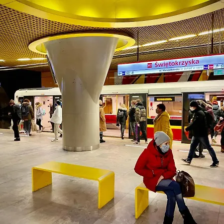 Super Rondo Onz Metro Nowe Wifi 300 Mb/s Aircondition Netflix Spotify ורשה