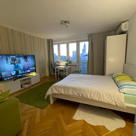 Apartment Super Rondo Onz Metro Nowe Wifi 300 Mb/s Aircondition Netflix Spotify Warsaw