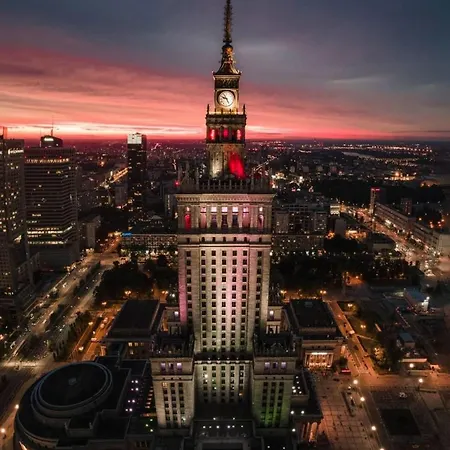 Apartment Super Rondo Onz Metro Nowe Wifi 300 Mb/s Aircondition Netflix Spotify Warsaw