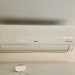 Apartmán Super Rondo Onz Metro Nowe Wifi 300 Mb/s Aircondition Netflix Spotify